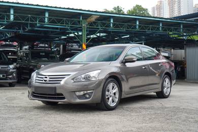 Nissan Teana XV in Old Klang Road, KUL