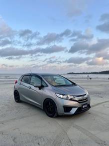Honda Jazz S in Bangi, SGR