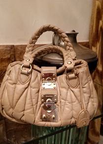 Preloved Miu Miu 