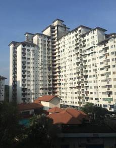 Condominium For Sale in Sri Suajaya Condominiums
