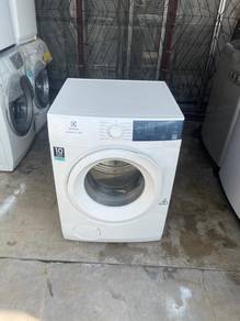 Electrolux air vented dryer pengering baju 7.5.kgs