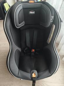 Chicco car seat for baby