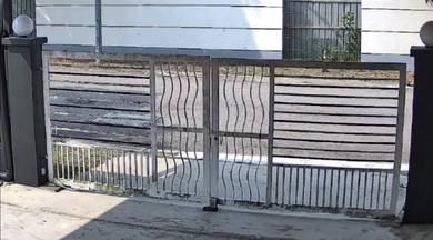 Metal Auto Gate with System