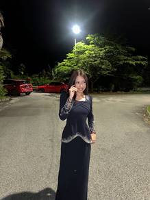 (RENT) qizsar midnight blue kurung