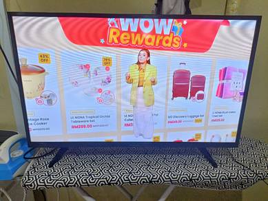 tv panasonic 32inci