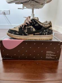 Sb dunk low travis scott