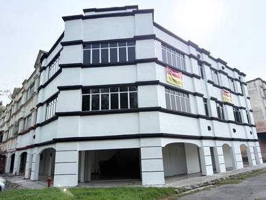Shop lot For Rent in Beranang,SGR
