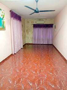 Apartment For Rent in D'Kristal
