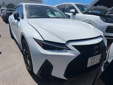 2021 Lexus IS 300 F SPORT MODE BLACK