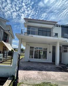 Semi-Detached House For Sale in Bandar Saujana Putra,SGR