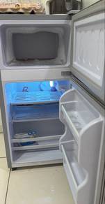 Mini Fridge (Homefun)