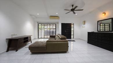 2-storey Terraced House For Sale in Teluk Kumbar,PNG
