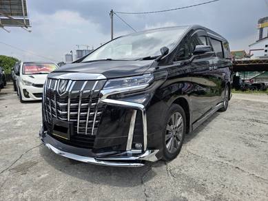 Toyota Alphard  in Salak Selatan, KUL