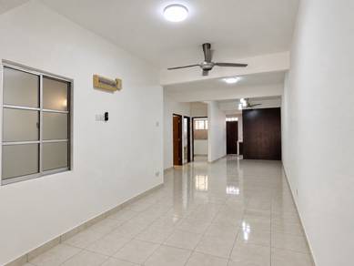 Townhouse For Rent in Rawang,SGR