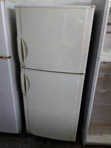 Ais Refrigerator Fridge Freeze Peti Sejuk National