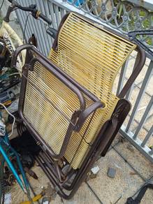 Folding Lazy Chair / Kerusi Lipat