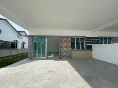 Semi-Detached House For Sale in Kuala Selangor,SGR