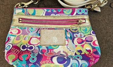 Coach second hand swing bag