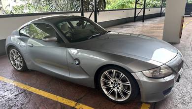 BMW Z4 coupe (CBU) in Taman Desa, KUL