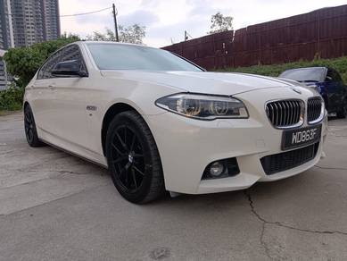 BMW 520i 20i M SPORT (CKD) in Salak Selatan, KUL
