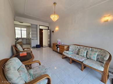 Apartment For Sale in Medan Lumba Kuda