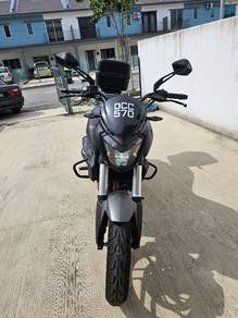 Modenas Dominar D400