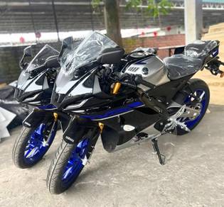 Yamaha R15