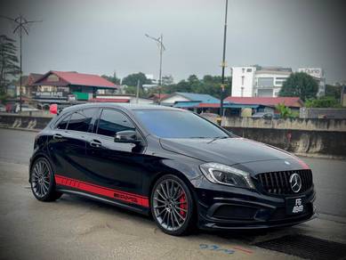 Mercedes Benz A45 45 AMG EDITION 1 (CBU) in Masai, JHR