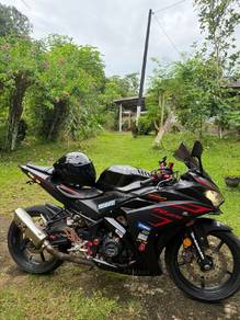 Yamaha R25