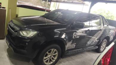 Isuzu D-Max AUTO PLUS in Mersing, JHR