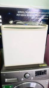 Mini Bar Refrigerator Freezer Fridge Peti Sejuk