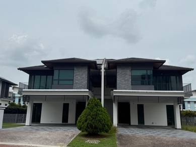 Semi-Detached House For Sale in Cyberjaya,SGR