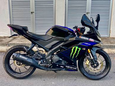Yamaha R15