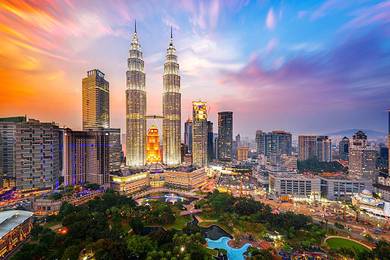 Condominium For Sale in Mid Valley City,KUL