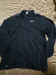 Nike fit black track winbreaker