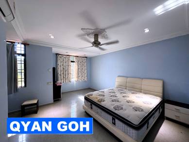 Semi-Detached House For Sale in Gelugor,PNG