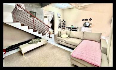 1.5-storey Terraced House For Sale in Semenyih,SGR