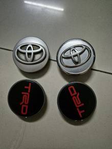 Toyota TRD rim cover and car mount bracket set