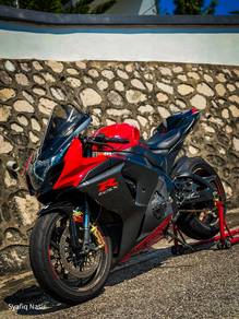 Suzuki GSX-R1000 R