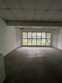 Shop lot For Rent in Lunas,KDH