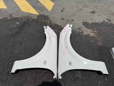 No 30-10-43 Toyota MRS MR-S NFL Front Fender Jpn