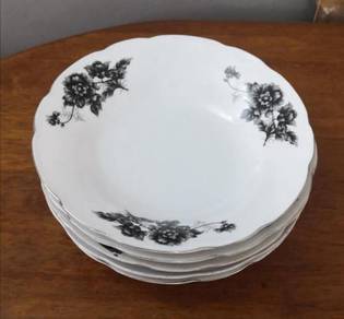 Pinggan black rose dinner plate 6