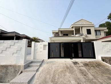 Semi-Detached House For Rent in Kuantan,PHG