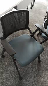 Mesh Back Office Chair with Armrests and Wheels
