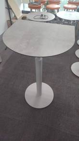 Semi Curved Bar Table 1000mm Height