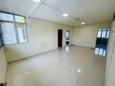 Apartment For Sale in Flat PKNS