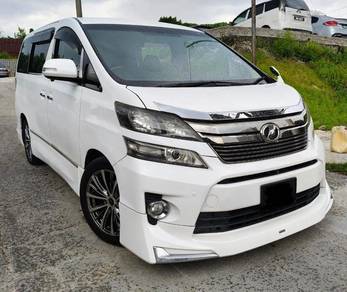 Toyota Vellfire Z PLATINUM SELECTION in Sungai Besi, KUL