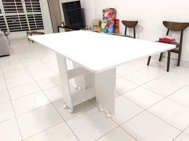 Portable dining table, meja makanan