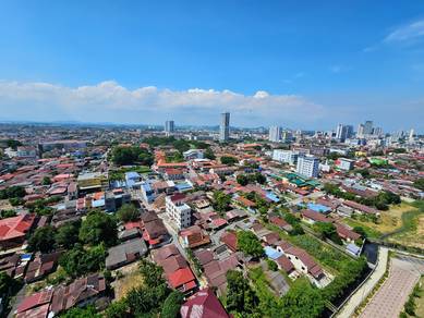 Apartment For Sale in Admiral Residences