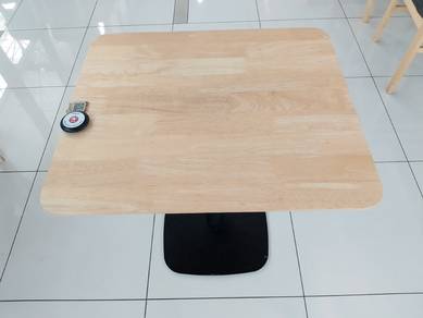 Table & Chair